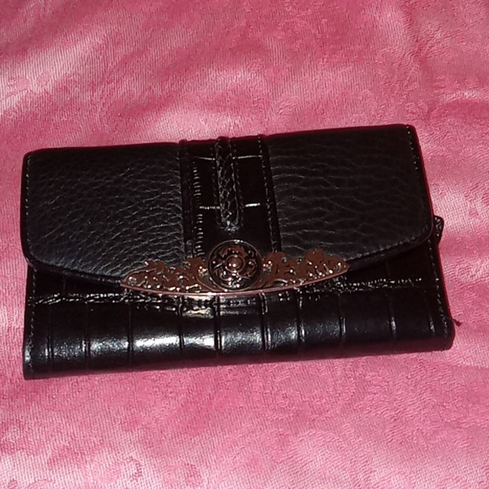 MaggiB Leather Wallet